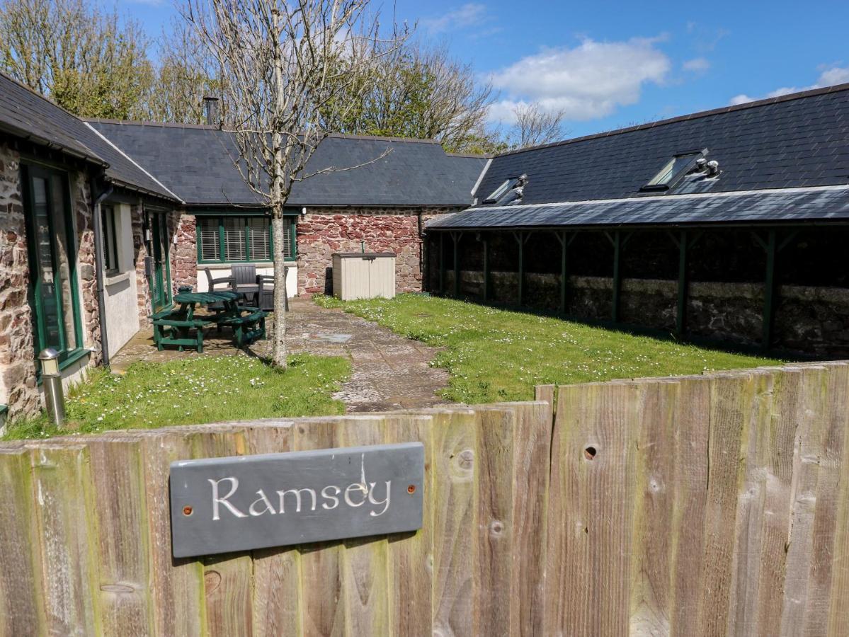 Ramsey Cottage 哈佛威斯特 外观 照片